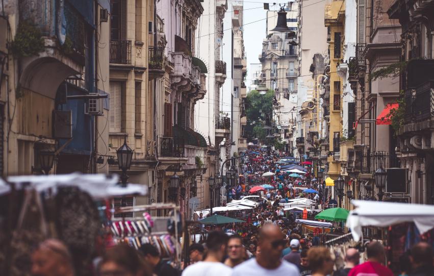 Discover the Essence of Buenos Aires: Tango, Flavors and Passion in Every Corner