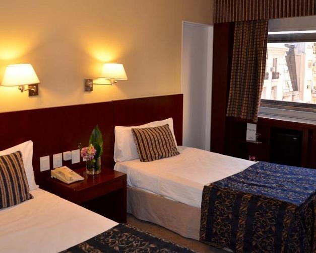 Quarto Duplo Standard